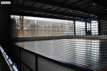 Na lodowisko, siatka osłonowa do gry w hokeja